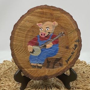 Banjo Playing Pig painting.  Folk Art Pig Playing a Banjo wooden wall hanging